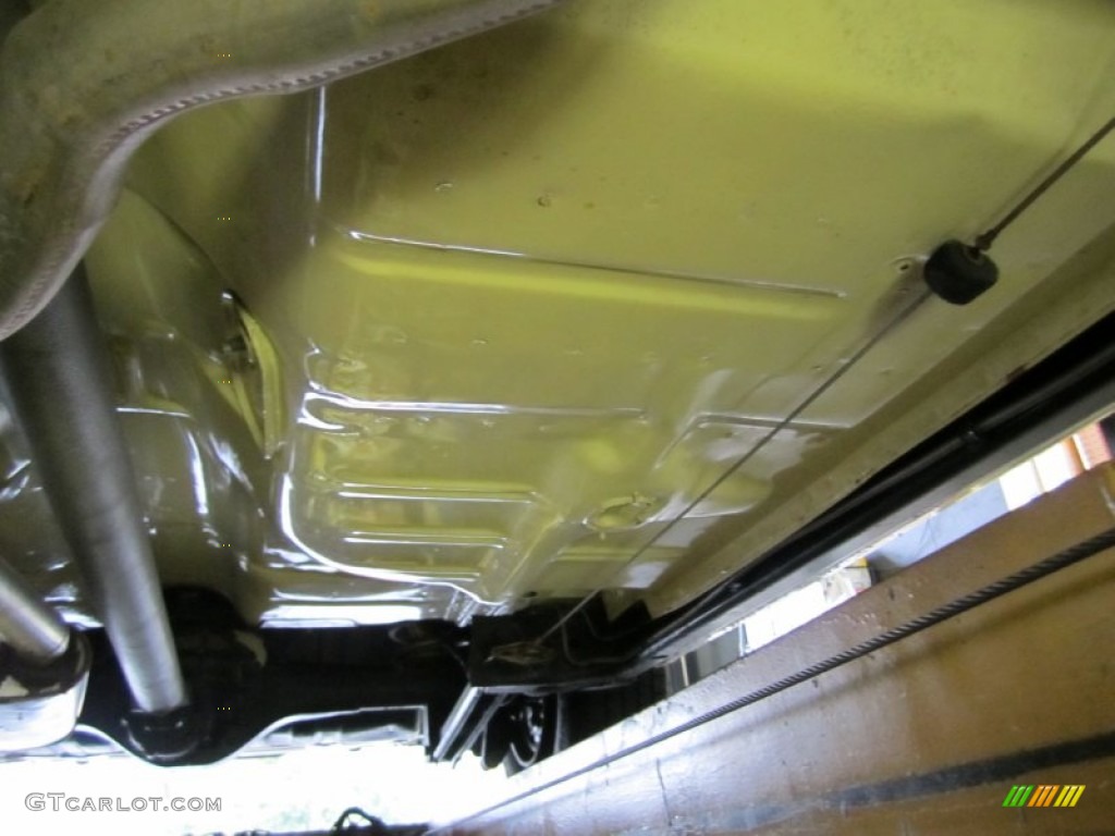 1977 Ford LTD Landau 4 Door Pillared Hardtop Undercarriage Photo #82045561