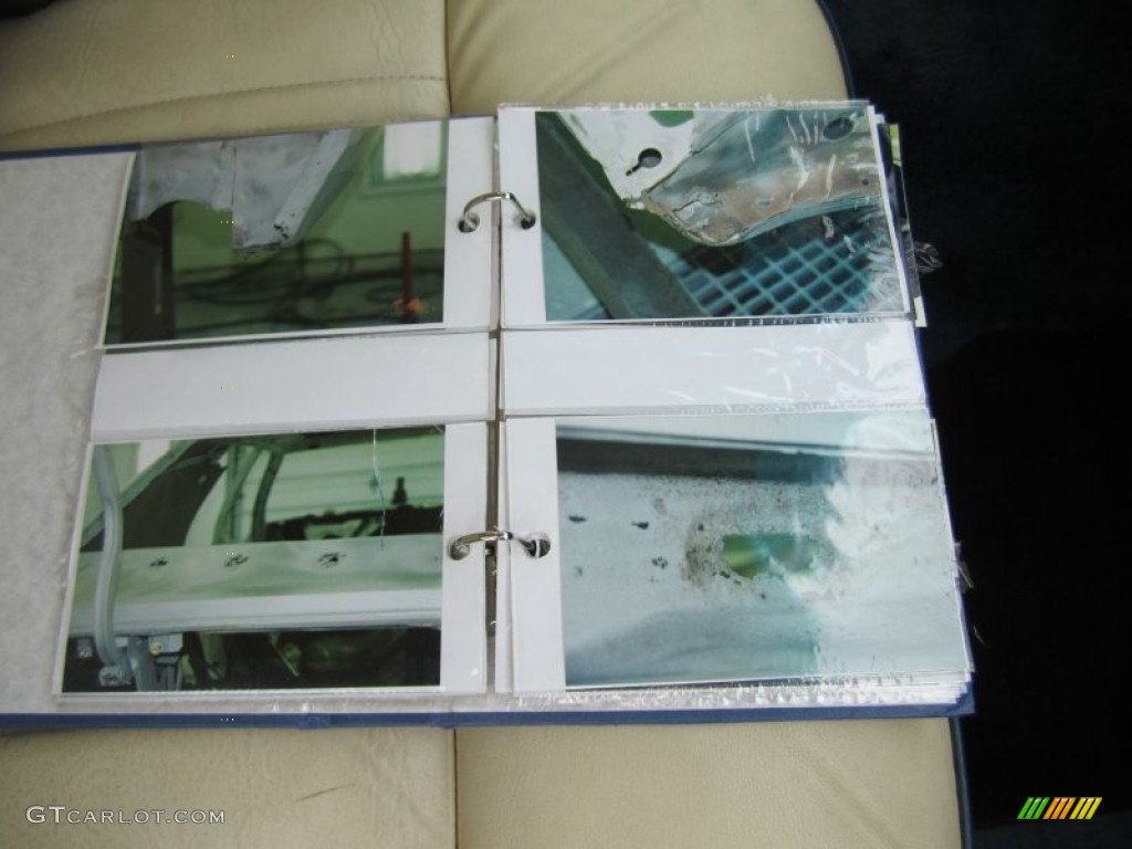 1977 Ford LTD Landau 4 Door Pillared Hardtop Books/Manuals Photos