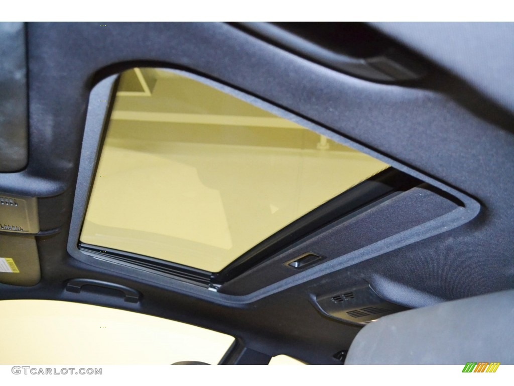 2010 BMW 3 Series 328i Coupe Sunroof Photos