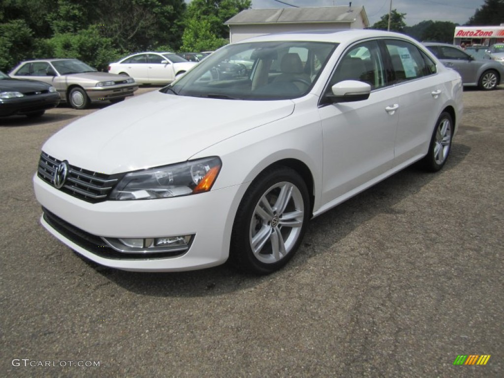 2013 Passat V6 SE - Candy White / Cornsilk Beige photo #1