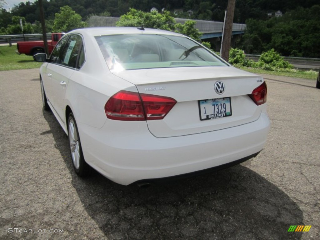 2013 Passat V6 SE - Candy White / Cornsilk Beige photo #5