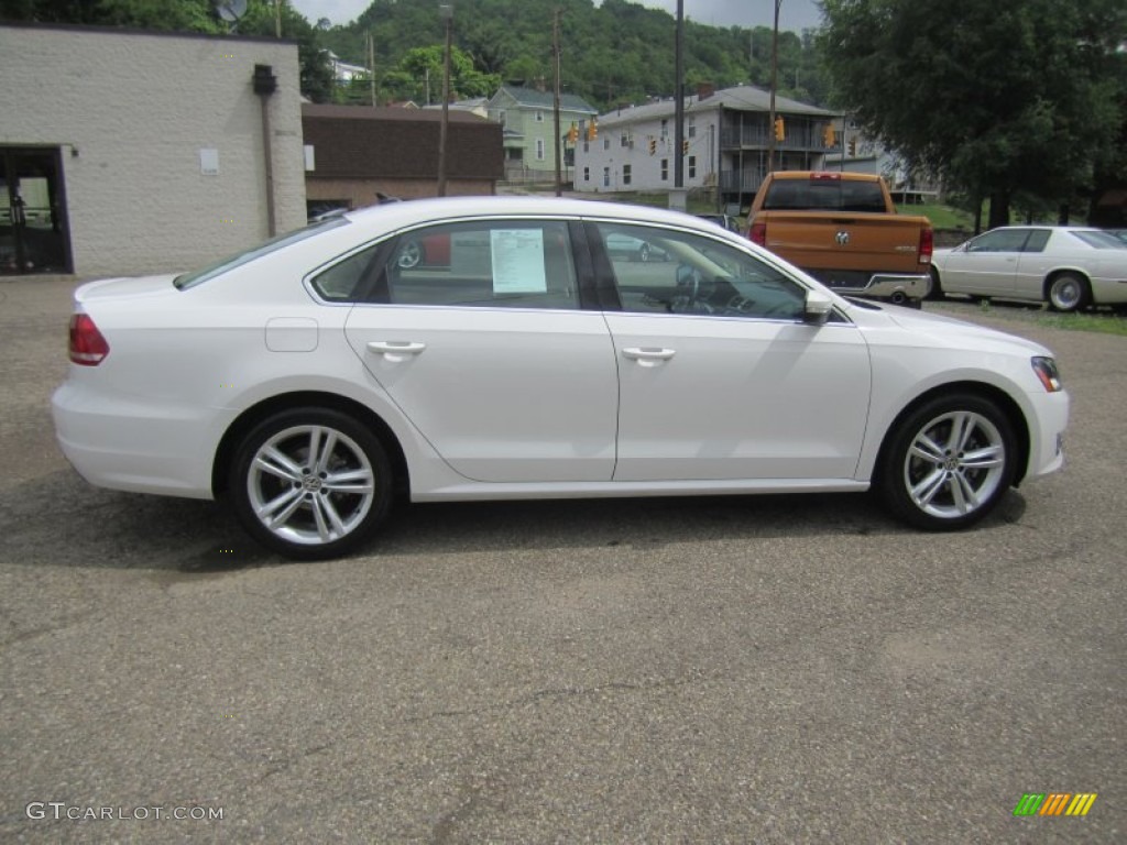 2013 Passat V6 SE - Candy White / Cornsilk Beige photo #9