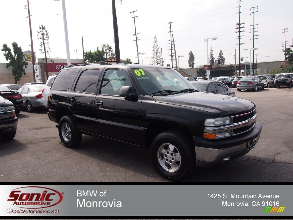 2001 Tahoe LS - Onyx Black / Tan/Neutral photo #1