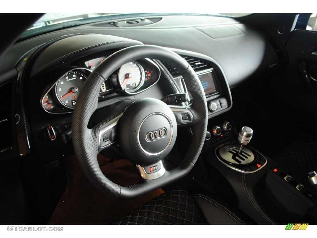 2014 Audi R8 Spyder V8 Black Steering Wheel Photo #82050804