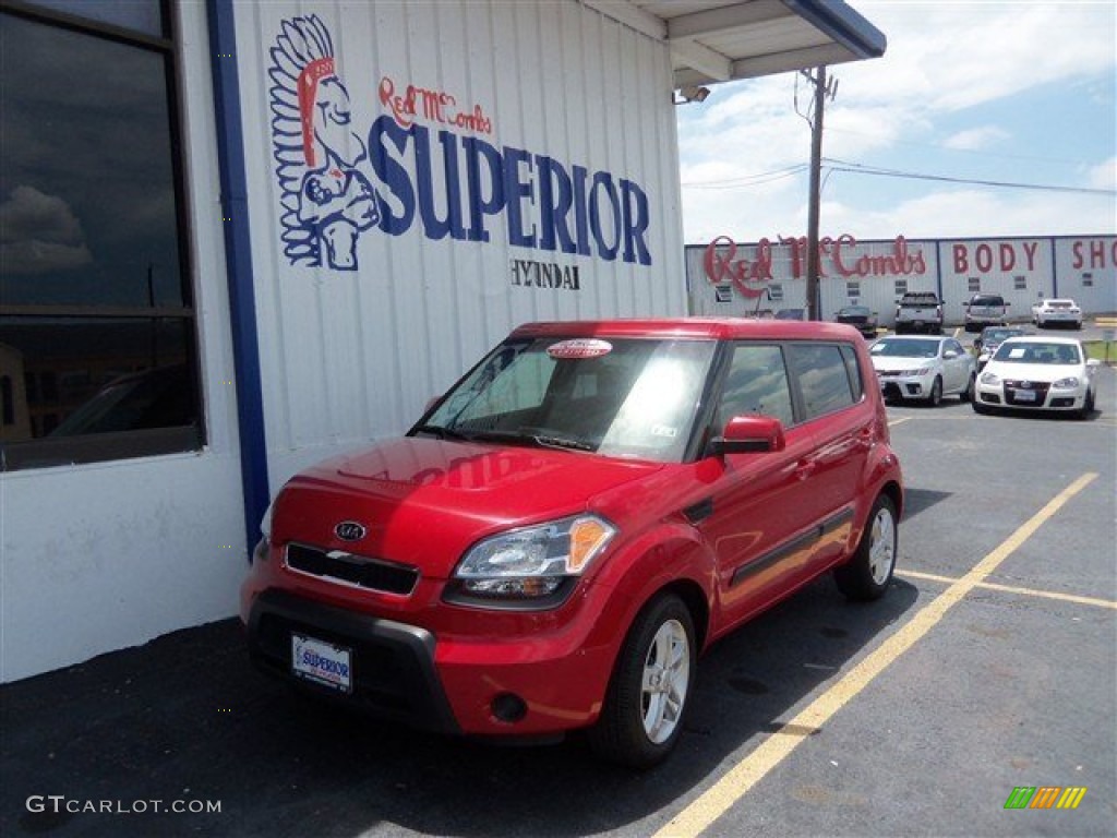 Molten Red Kia Soul