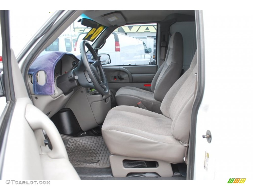 2004 Astro Commercial Van - Summit White / Medium Gray photo #11