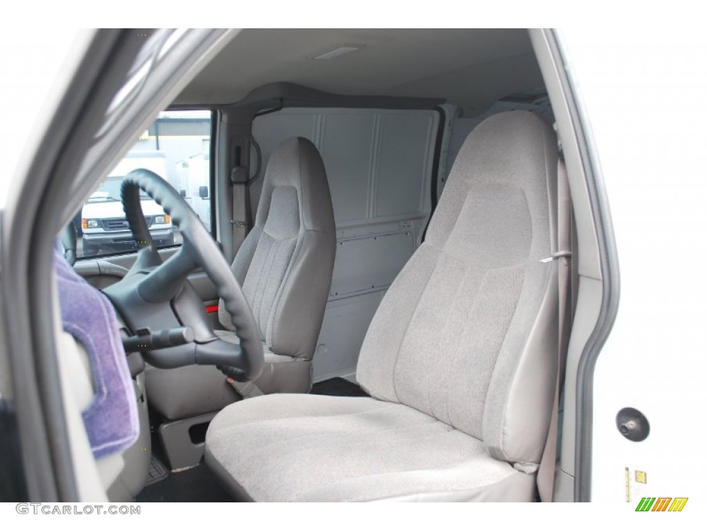 2004 Astro Commercial Van - Summit White / Medium Gray photo #12