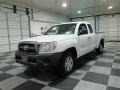 Super White - Tacoma Access Cab Photo No. 3