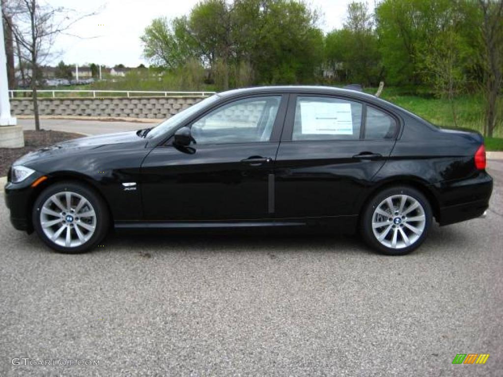 2009 3 Series 328xi Sedan - Black Sapphire Metallic / Black Dakota Leather photo #2