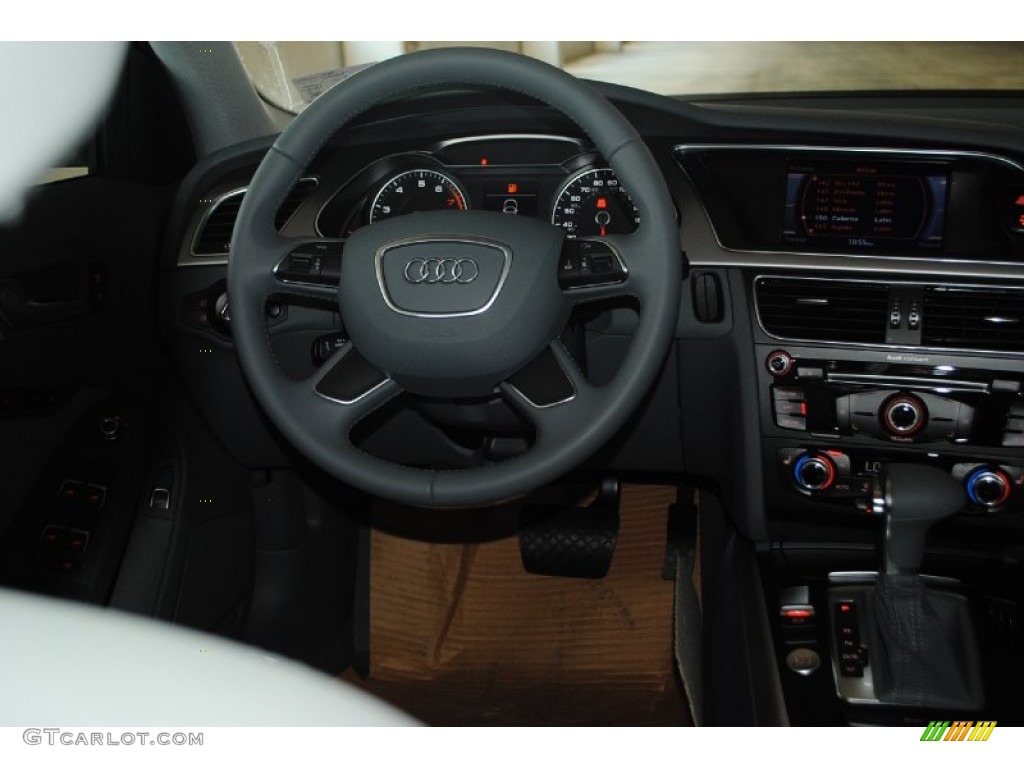 2013 A4 2.0T quattro Sedan - Brilliant Black / Titanium Gray photo #30