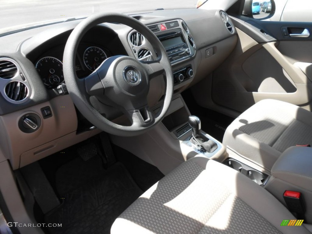 2011 Tiguan S 4Motion - Alpine Gray Metallic / Sandstone photo #10