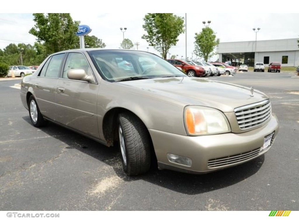 2002 DeVille Sedan - Cashmere Metallic / Neutral Shale photo #3