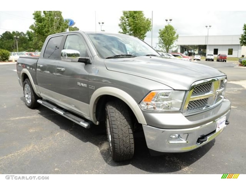 2010 Ram 1500 Laramie Crew Cab - Mineral Gray Metallic / Light Pebble Beige/Bark Brown photo #3