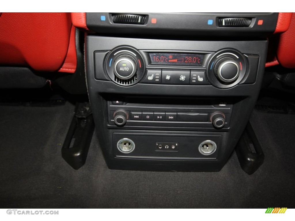 2011 BMW X5 M M xDrive Controls Photo #82064357