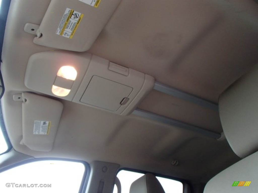 2004 F150 XLT SuperCrew 4x4 - Arizona Beige Metallic / Tan photo #16