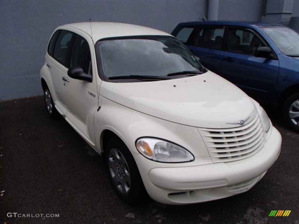 2004 PT Cruiser  - Cool Vanilla / Dark Slate Gray photo #1