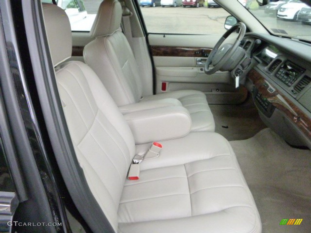 2009 Grand Marquis LS - Black / Light Camel photo #10