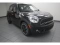 Absolute Black - Cooper S Countryman Photo No. 1