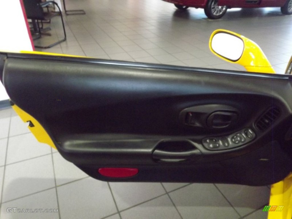 2000 Corvette Convertible - Millennium Yellow / Black photo #15