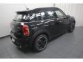 Absolute Black - Cooper S Countryman Photo No. 8
