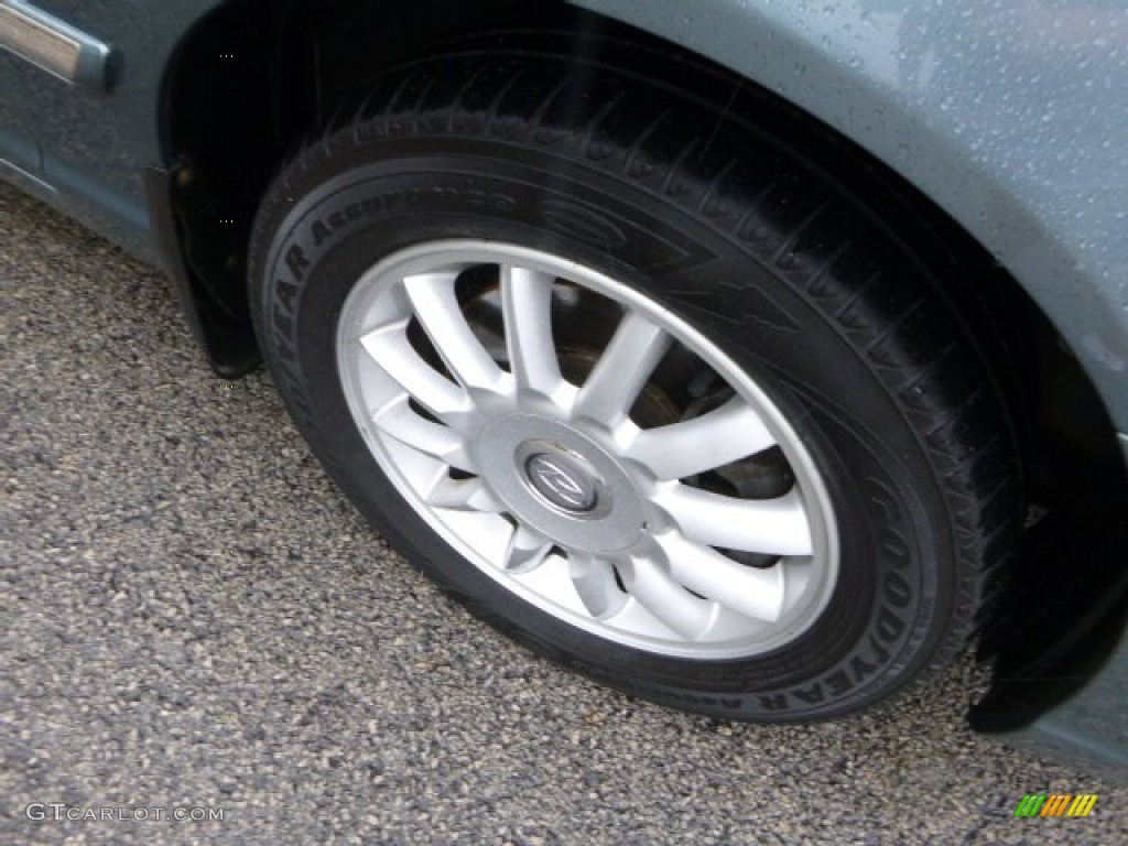2004 XG350 Sedan - Celadon Green Metallic / Beige photo #9