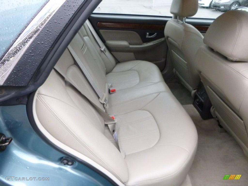 2004 XG350 Sedan - Celadon Green Metallic / Beige photo #14