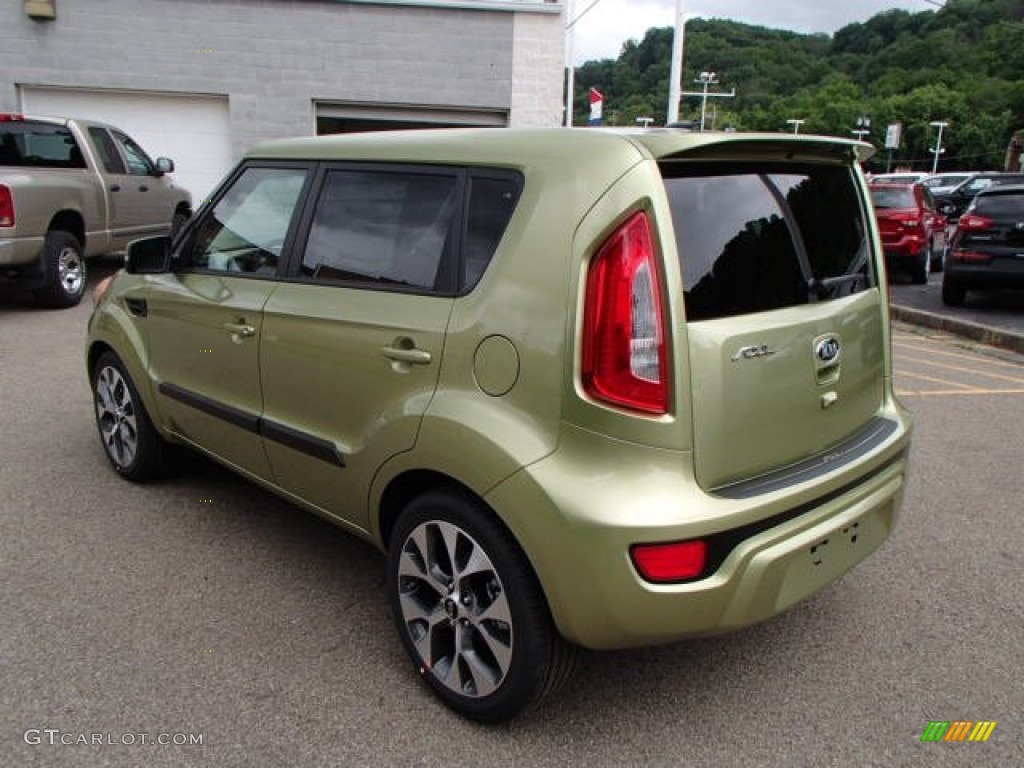 Alien Green 2013 Kia Soul ! Exterior Photo #82067030