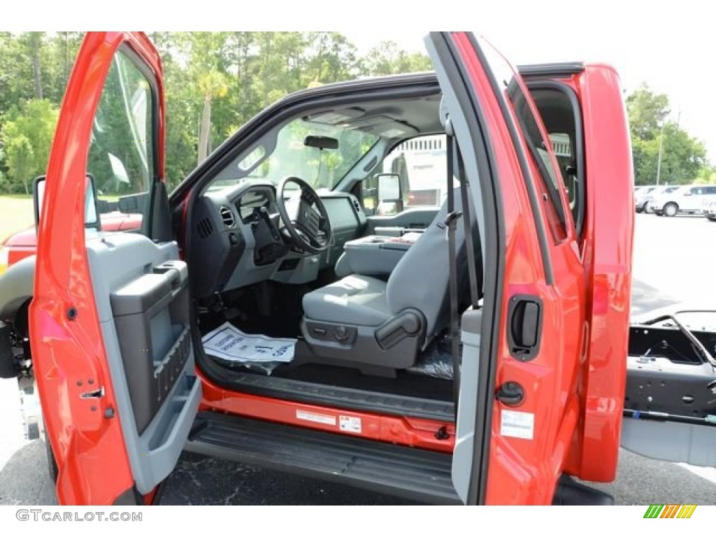 2013 F450 Super Duty XLT Crew Cab - Vermillion Red / Steel photo #8