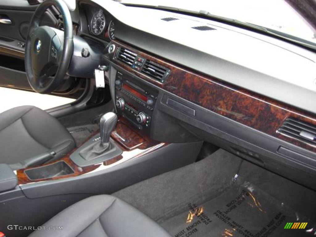 2007 3 Series 328i Sedan - Jet Black / Black photo #16