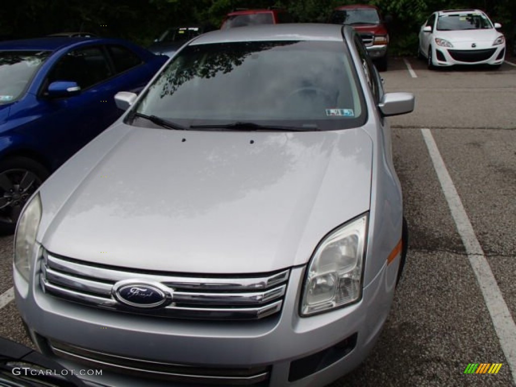 2006 Fusion SE - Silver Frost Metallic / Charcoal Black photo #2