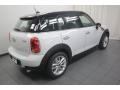 Light White - Cooper Countryman Photo No. 8