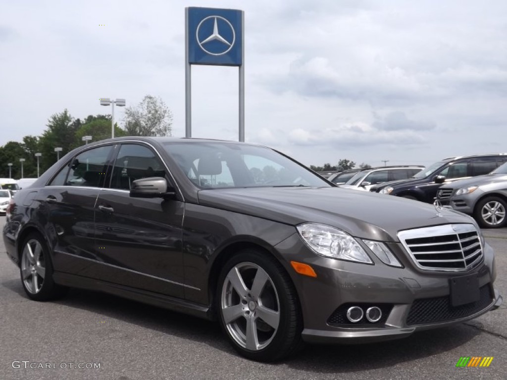 2010 E 350 4Matic Sedan - Indium Grey Metallic / Almond Beige photo #3