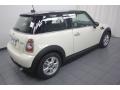 Pepper White - Cooper Hardtop Photo No. 8