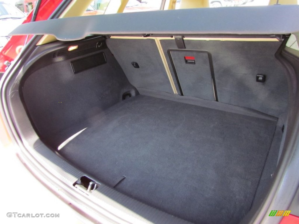 2010 Audi A3 2.0 TFSI Trunk Photo #82073357