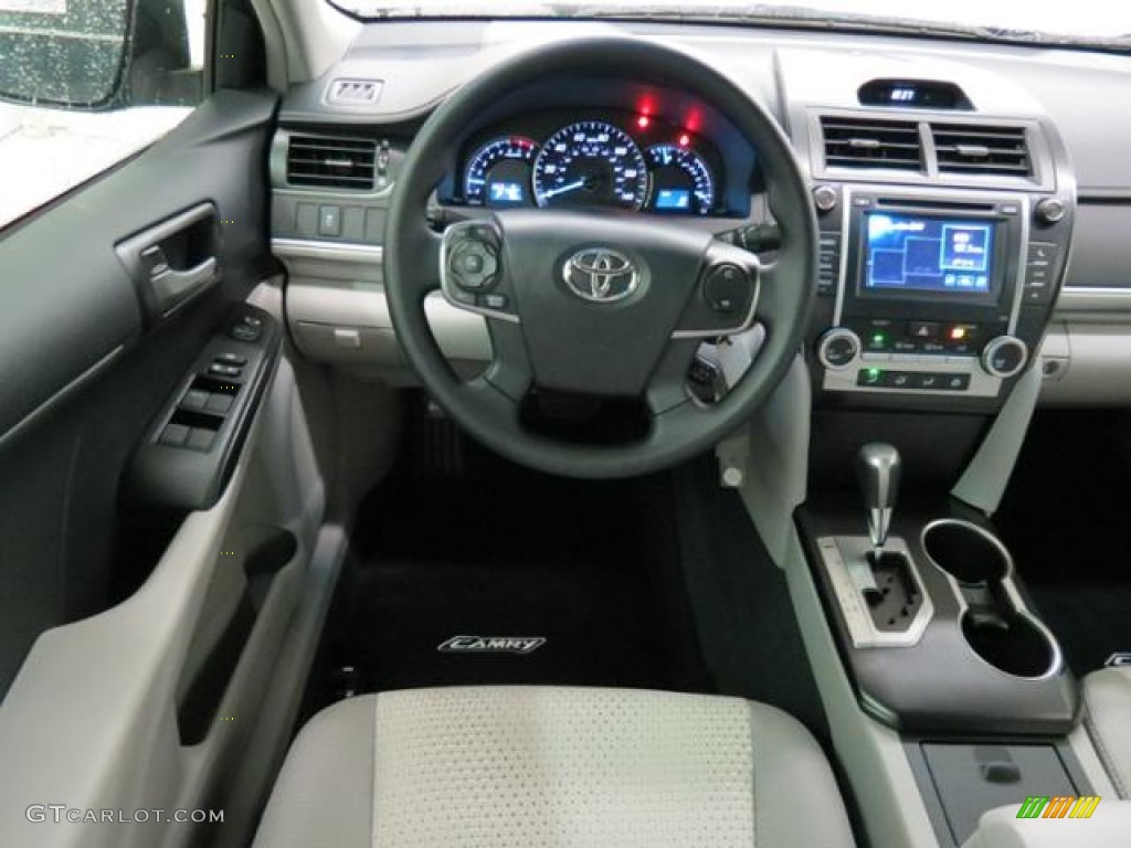2013 Camry LE - Cosmic Gray Metallic / Ash photo #5