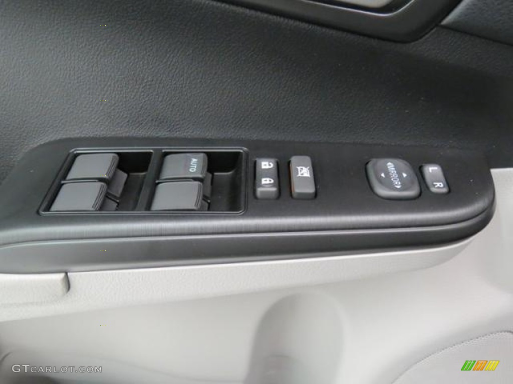 2013 Camry LE - Cosmic Gray Metallic / Ash photo #10