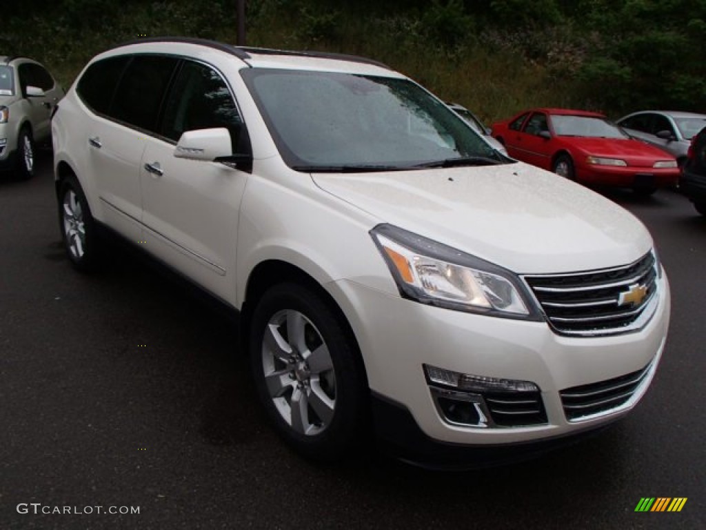 White Diamond Tricoat 2014 Chevrolet Traverse LTZ AWD Exterior Photo #82075208