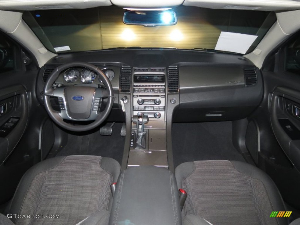 2011 Ford Taurus SEL Charcoal Black Dashboard Photo #82075262