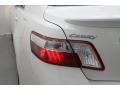 Super White - Camry Hybrid Photo No. 9
