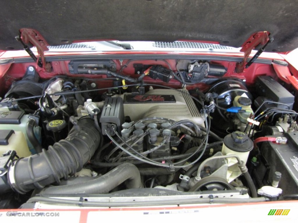 2000 Mountaineer V8 AWD - Toreador Red Metallic / Prairie Tan photo #4