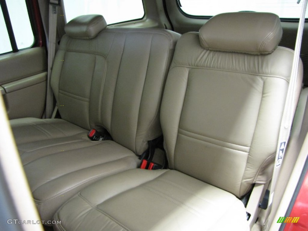 2000 Mountaineer V8 AWD - Toreador Red Metallic / Prairie Tan photo #6