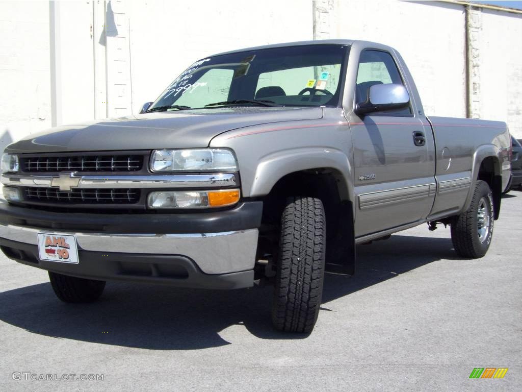 2001 Silverado 2500HD LS Regular Cab - Light Pewter Metallic / Graphite photo #1