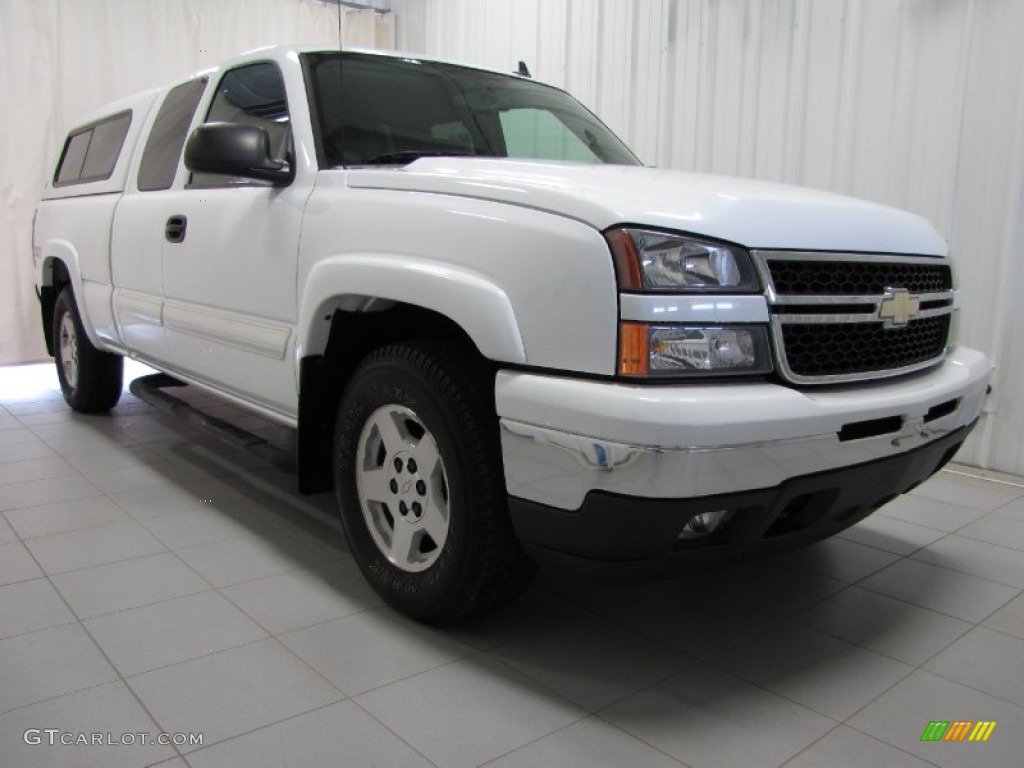 2007 Silverado 1500 Classic LS Extended Cab 4x4 - Summit White / Dark Charcoal photo #1