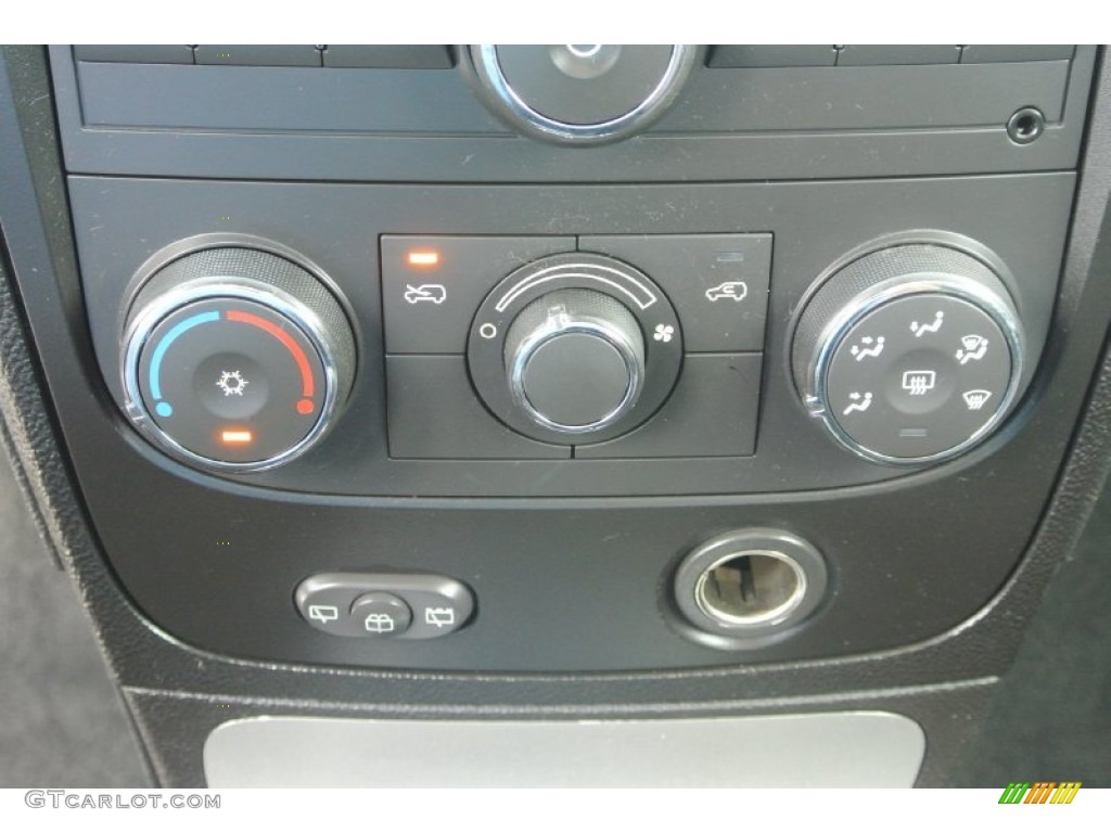 2008 Chevrolet HHR SS Controls Photo #82083302