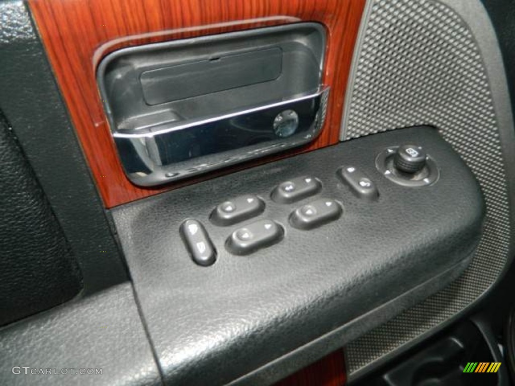 2006 F150 Lariat SuperCrew - Black / Black photo #16