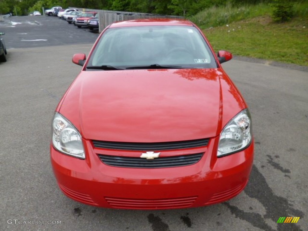 2010 Cobalt LT Sedan - Victory Red / Ebony photo #2