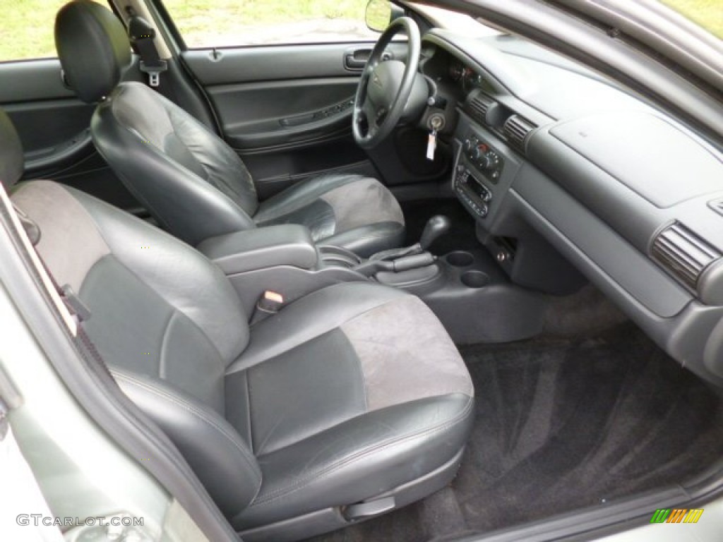2004 Chrysler Sebring Sedan Front Seat Photo #82089395