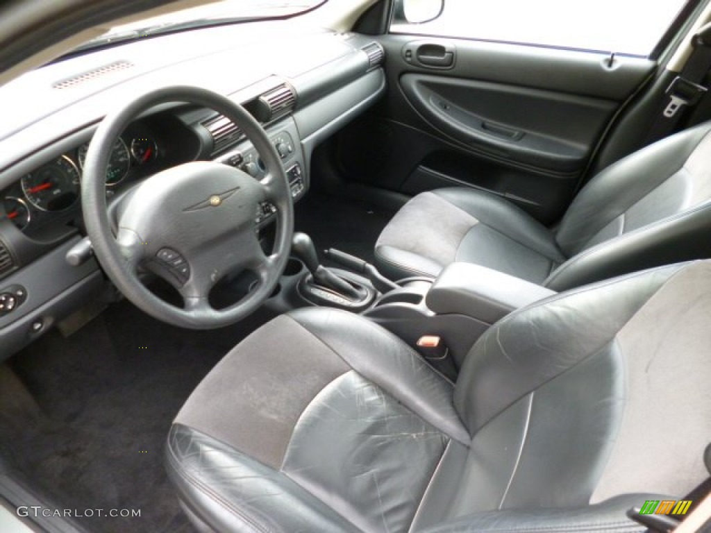 Dark Slate Gray Interior 2004 Chrysler Sebring Sedan Photo #82089512