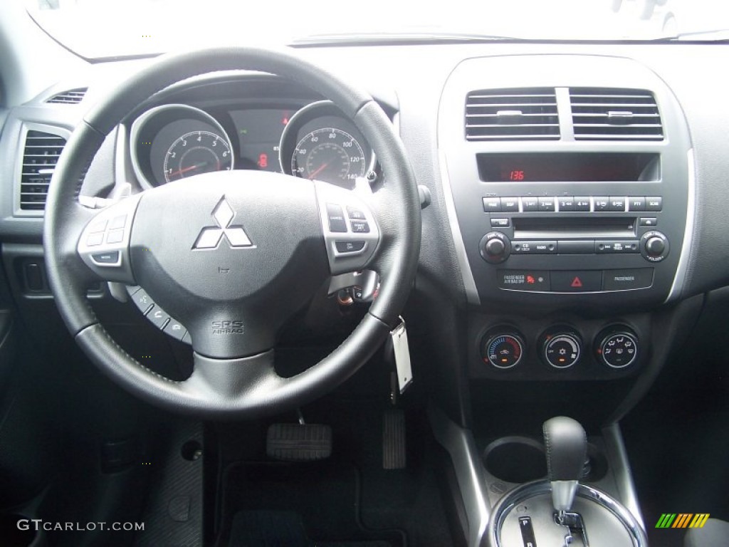2013 Mitsubishi Outlander Sport ES 4WD Black Dashboard Photo #82089701