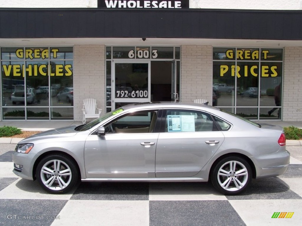 2013 Passat V6 SEL - Platinum Gray Metallic / Cornsilk Beige photo #1